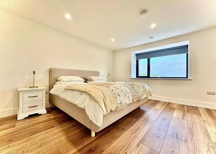 The Summit - Skellig Coast